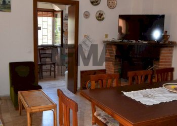 Sala da pranzo - Casa semi indipendente Via Gorga
 
29, Nettuno - foto 54