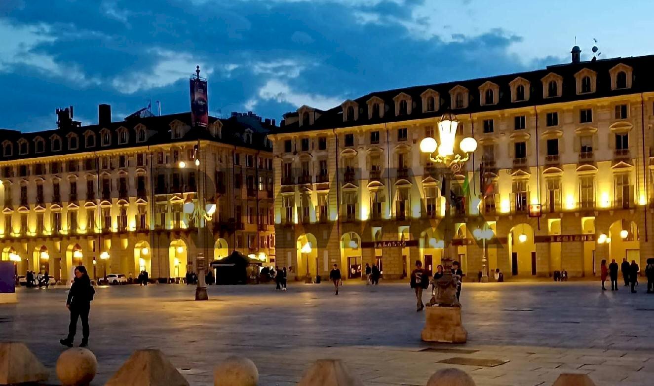 Edificio all\'aperto - Hotel PIAZZA CASTELLO
 
1-12, Torino - foto 1