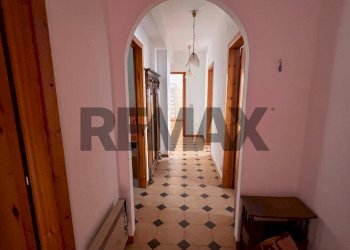 Hall / corridoio - Apartment via nazionale santa margherita
 
176, Messina - photo 7