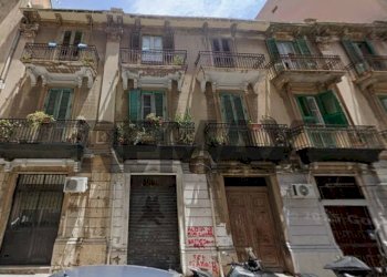 Edificio all\'aperto - Apartment via manzoni
 
10, Messina - photo 1
