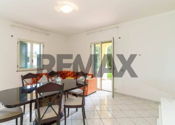 Sala da pranzo - Semi-detached house via Dell'Anice contrada Vaccarizzo
 
snc, Catania - photo 4