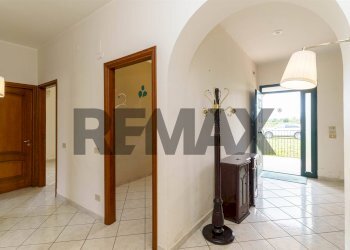 Hall / corridoio - Semi-detached house via Dell'Anice contrada Vaccarizzo
 
snc, Catania - photo 9