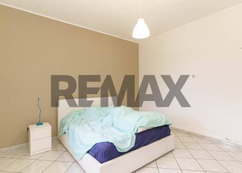 Camera / camera da letto - Semi-detached house via Dell'Anice contrada Vaccarizzo
 
snc, Catania - photo 21