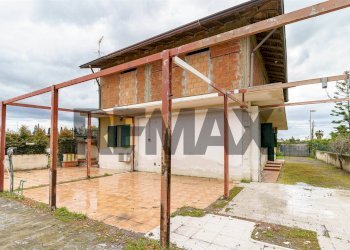 Casa all\'aperto - Semi-detached house via Dell'Anice contrada Vaccarizzo
 
snc, Catania - photo 32