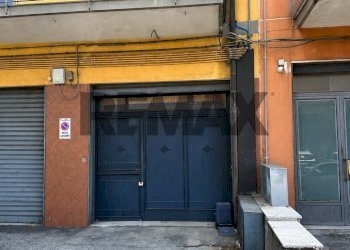 Edificio all\'aperto - Commercial Premises VIA DELLA REGIONE
96, San Giovanni la Punta - photo 1