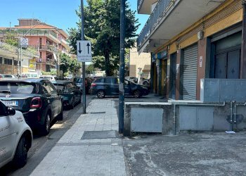 Edificio all\'aperto - Commercial Premises VIA DELLA REGIONE
96, San Giovanni la Punta - photo 7