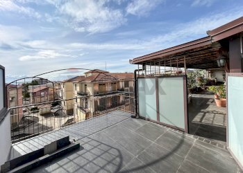 Terrazza - Attic VIA VINCENZO BELLINI
 
40, Sant'Agata Li Battiati - photo 27