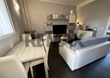 Sala da pranzo - Two-room apartment Via B. Oriani
 
42, Milano - photo 3