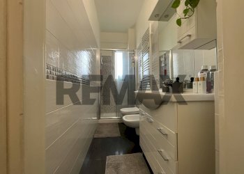 Bagno - Two-room apartment Via B. Oriani
 
42, Milano - photo 8