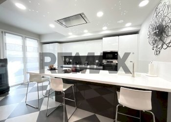 Cucina - Three-room apartment Via Achille Ratti
 
53, Rho - photo 1