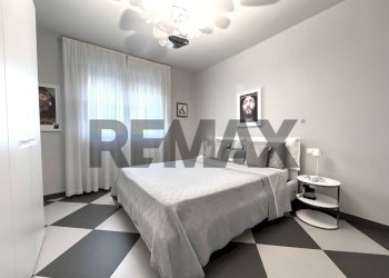 Camera / camera da letto - Three-room apartment Via Achille Ratti
 
53, Rho - photo 8