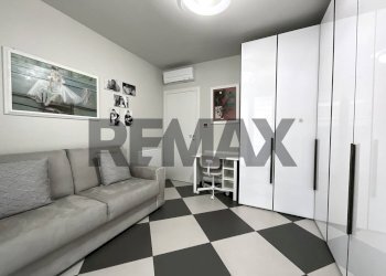 Soggiorno - Three-room apartment Via Achille Ratti
 
53, Rho - photo 9