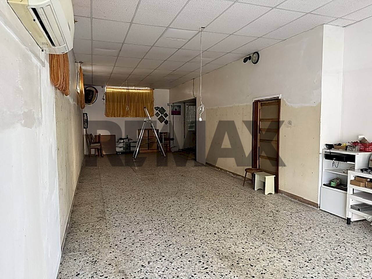 Ricezione / Lobby - Commercial Premises via bassa
214F, Ferrara - photo 2
