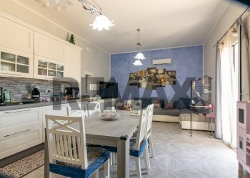 Sala da pranzo - Casa indipendente Contrada Grottaperciata - Berrattazza
 
sn, Siracusa - foto 5