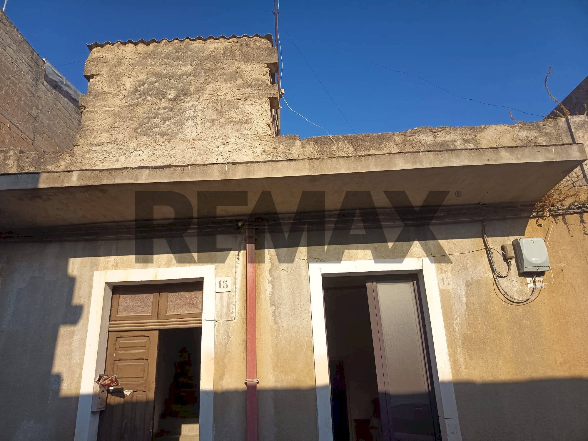 Edificio all\'aperto - Casa indipendente VIA UDINE
 
15, Noto - foto 1