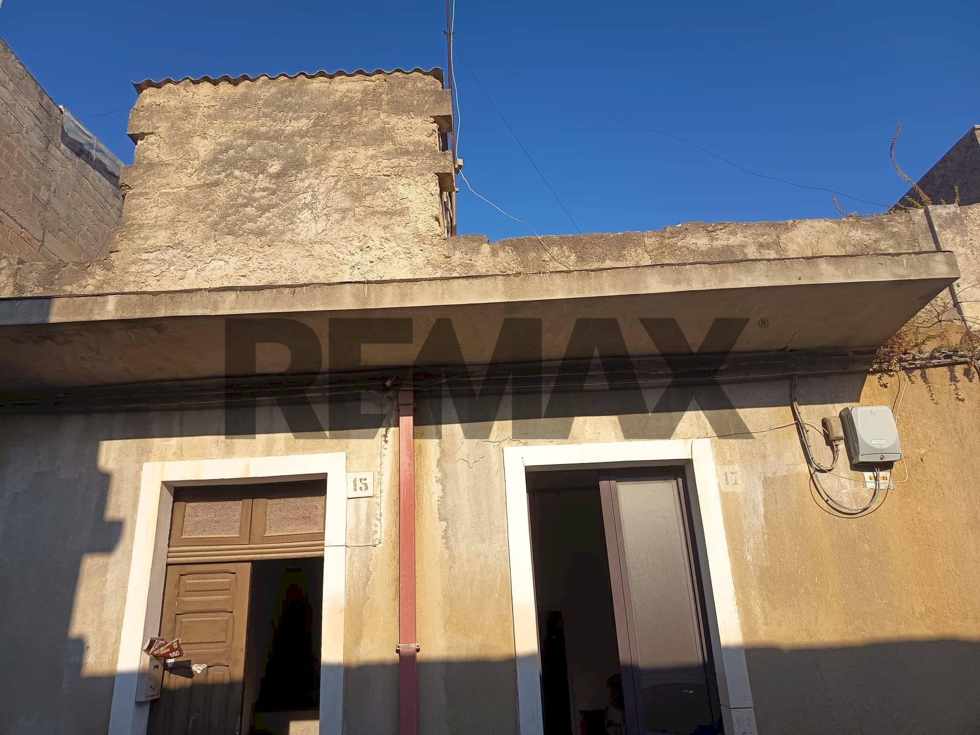 Edificio all\'aperto - Casa indipendente VIA UDINE
15, Noto - foto 2