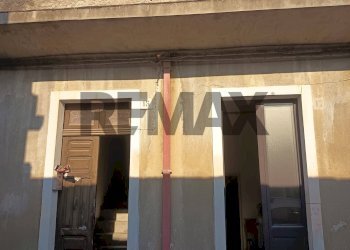 Edificio all\'aperto - Casa indipendente VIA UDINE
 
15, Noto - foto 11