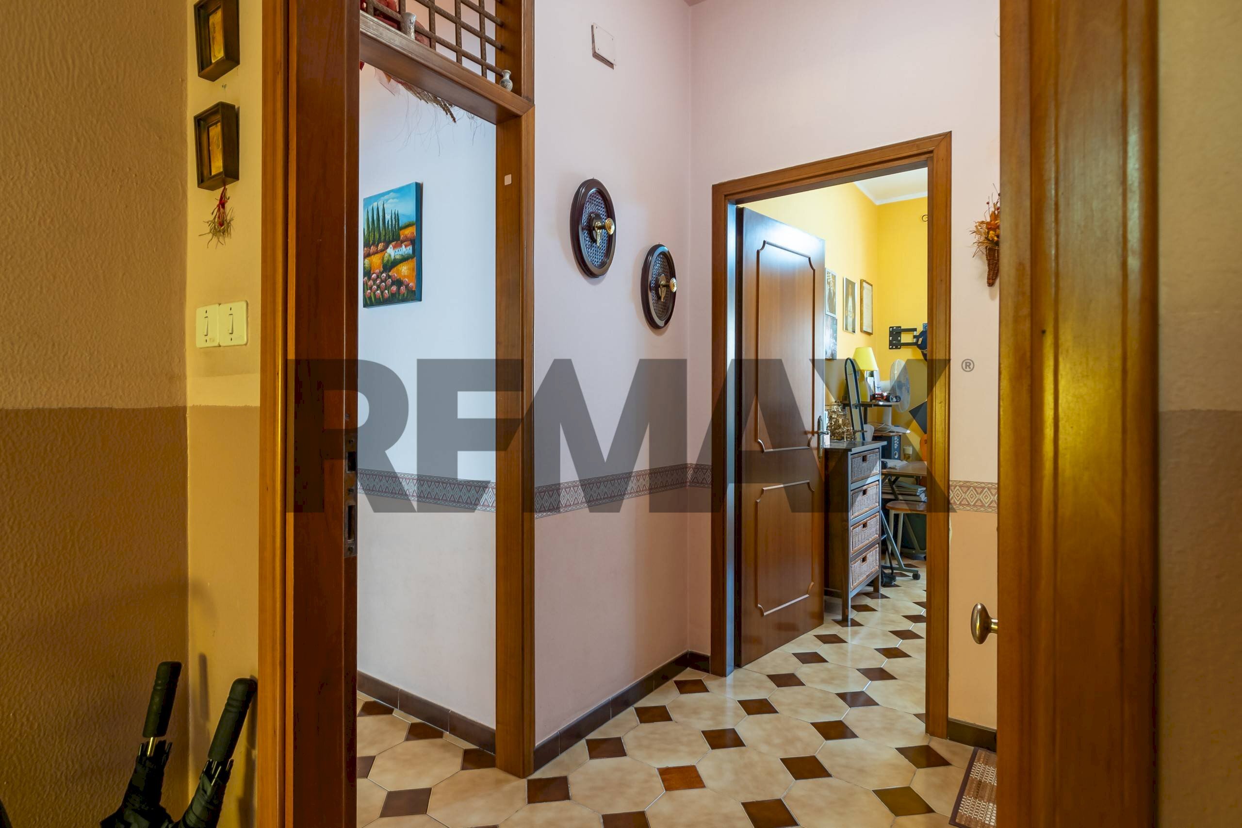 Hall / corridoio - Apartment VIA PAOLO MOTTA
2, Priolo Gargallo - photo 3