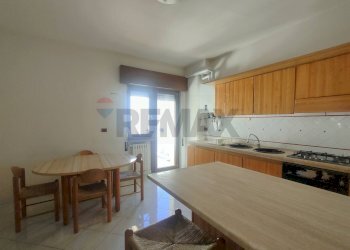 Cucina - Four-room apartment Via Caduti di Via Fani
 
10, L'Aquila - photo 11