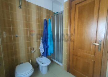 Bagno - Four-room apartment Via Caduti di Via Fani
 
10, L'Aquila - photo 21