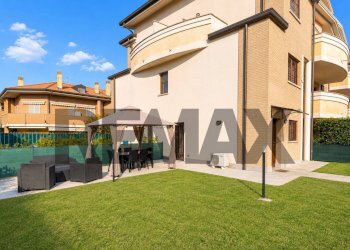 Casa all\'aperto - Two-room apartment VIA CARLO PORTA
 
20, Cambiago - photo 1