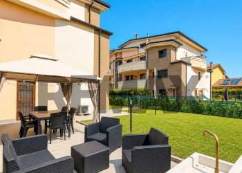 Terrazza - Two-room apartment VIA CARLO PORTA
 
20, Cambiago - photo 5
