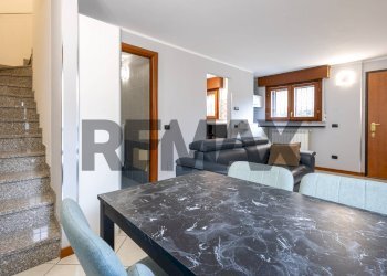 Sala da pranzo - Two-room apartment VIA CARLO PORTA
 
20, Cambiago - photo 11