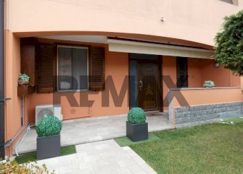 Casa all\'aperto - Three-room apartment via paolo borsellino
 
21, Zinasco - photo 1