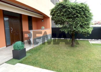 Giardino - Three-room apartment via paolo borsellino
 
21, Zinasco - photo 16