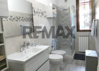Bagno - Three-room apartment via paolo borsellino
 
21, Zinasco - photo 50