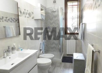 Bagno - Three-room apartment via paolo borsellino
 
21, Zinasco - photo 52