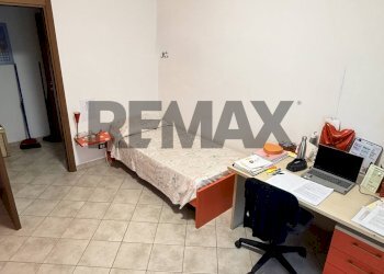Camera / camera da letto - Three-room apartment galleria Manzoni
 
13, Pavia - photo 8