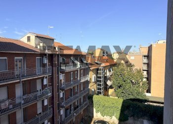 Edificio all\'aperto - Three-room apartment galleria Manzoni
 
13, Pavia - photo 14