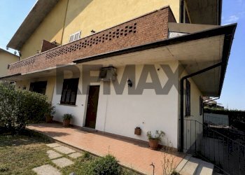 Casa all\'aperto - Four-room apartment via Carducci
 
40, Cura Carpignano - photo 1
