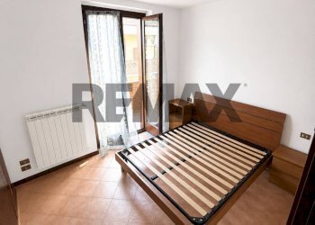 Camera / camera da letto - Four-room apartment via Carducci
 
40, Cura Carpignano - photo 8