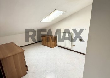 Stanza vuota - Four-room apartment via Carducci
 
40, Cura Carpignano - photo 17