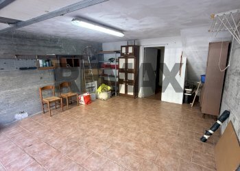 Parcheggio - Four-room apartment via Carducci
 
40, Cura Carpignano - photo 20