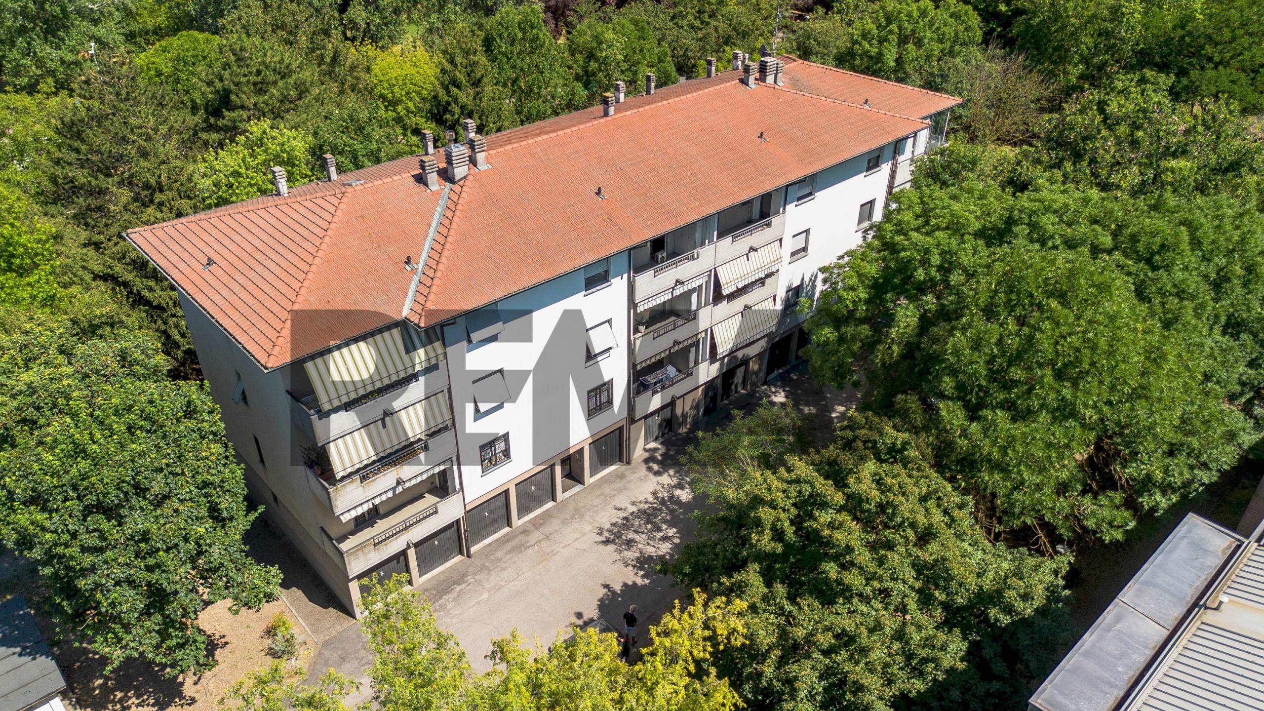 Edificio all\'aperto - Four-room apartment Via Caduti di Cefalonia
 
20/A, Fidenza - photo 2