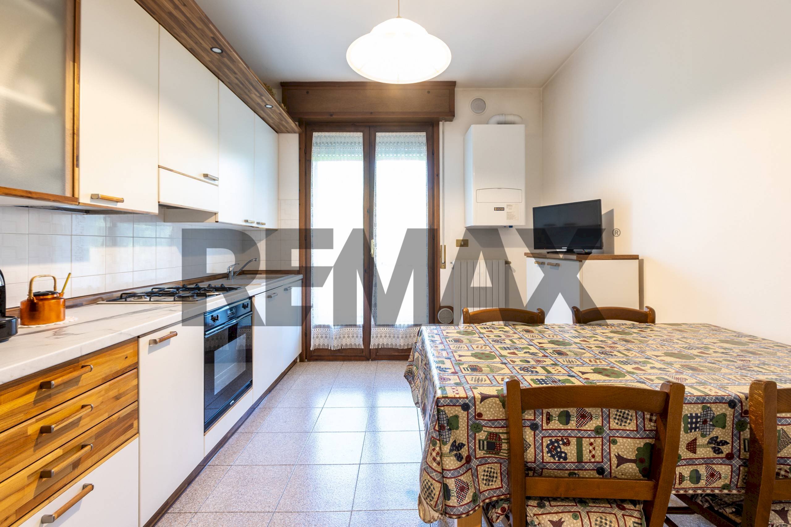 Cucina - Four-room apartment Via Caduti di Cefalonia
 
20/A, Fidenza - photo 3