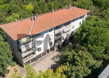 Edificio all\'aperto - Four-room apartment Via Caduti di Cefalonia
 
20/A, Fidenza - photo 2