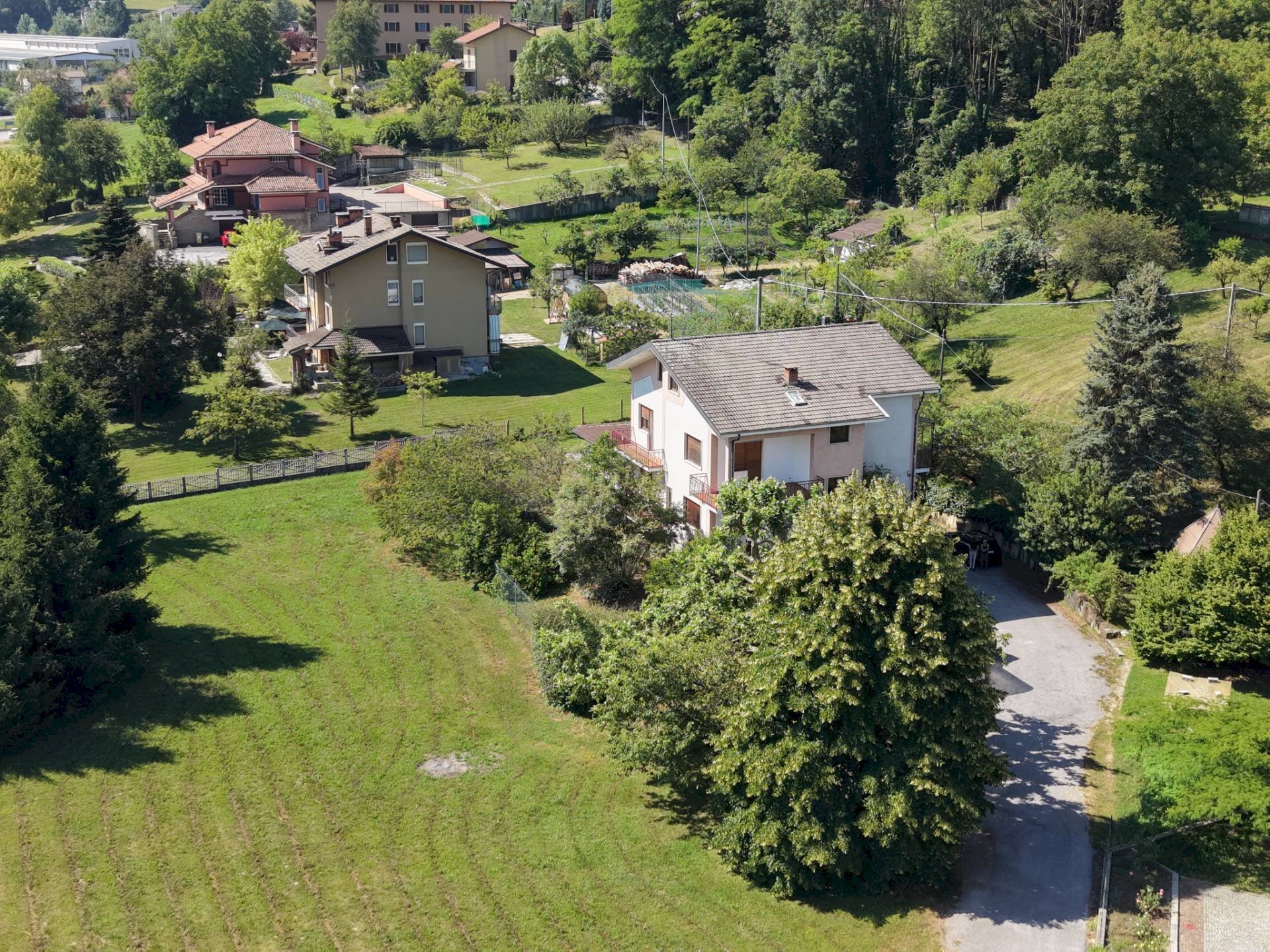 foto con drone - Independent house Strada Statale 28 sud
 
42, Mondovì - photo 1