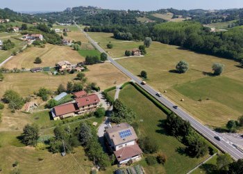foto con drone - Independent house Strada Statale 28 sud
 
42, Mondovì - photo 4