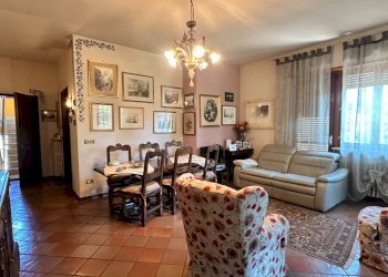 soggiorno - Independent house Strada Statale 28 sud
 
42, Mondovì - photo 10