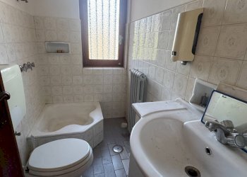 bagno - Shop Via Sant'Anna, Roburent - photo 6