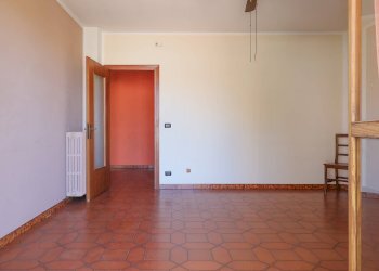 Foto 14 - Four-room apartment Via Piero Gobetti
 
8, Andezeno - photo 14