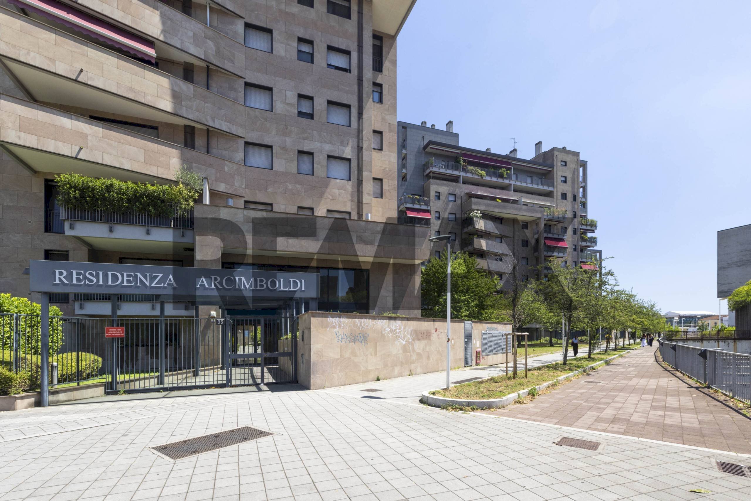 Edificio all\'aperto - Two-room apartment Viale Dell' Innovazione
 
22, Milano - photo 1