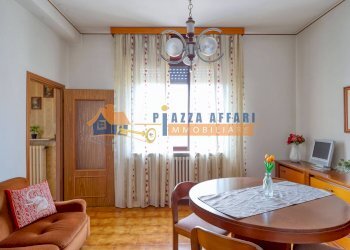 Foto 10 - Independent house via Anna Frank, Carnago - photo 10