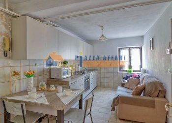 Foto 28 - Independent house via Anna Frank, Carnago - photo 28