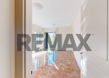 Hall / corridoio - Bilocale sebenico
 
2, Rho - foto 22