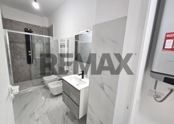 Bagno - Bilocale Via Soperga
 
14, Milano - foto 10